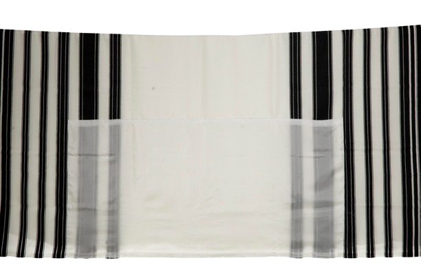 Wool Tallis - Chabad (Modim)