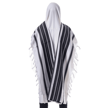Wool Tallis - Chabad (Degem HaRabbbi)
